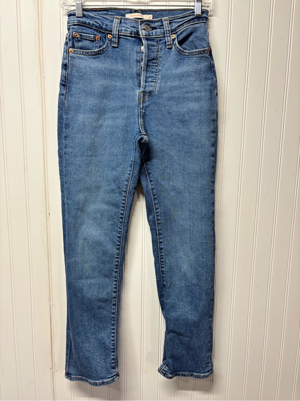 Levi’s Wedgie Jeans Women’s Size 26 Button Fly High Rise Straight Denim